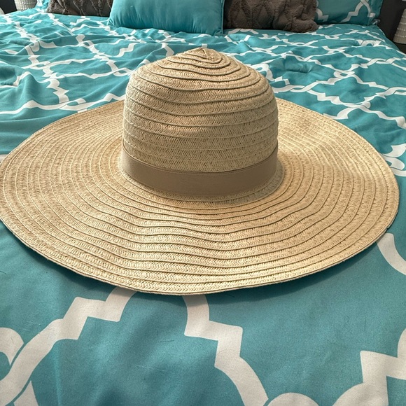 Sonoma Natural Straw Hat - Picture 2 of 4